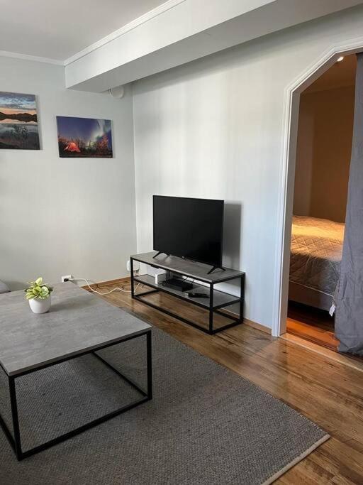 טרומסה Cozy Ground Floor Apartment מראה חיצוני תמונה